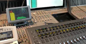 Soundware Media amplia su catálogo de soluciones con la empresa alemana RTW