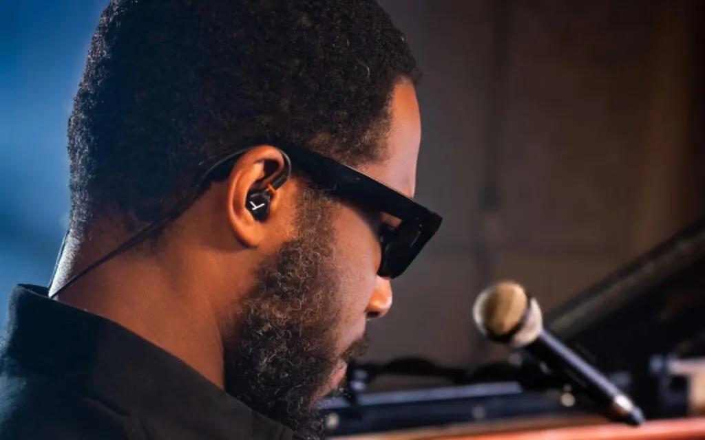 Beyerdynamic estrena una nueva gama de auriculares IEM para producción broadcast